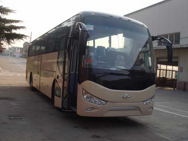 深圳年會(huì)活動(dòng)用車(chē)選擇大巴公司什么條件更重要?